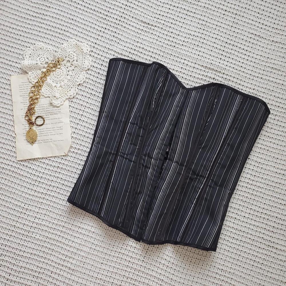 Y2k black and white pinstripe corset